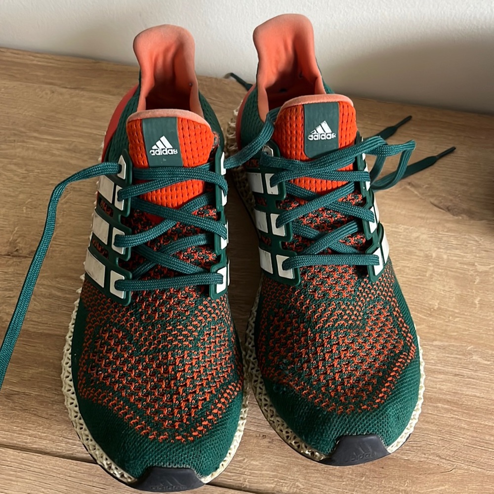Miami ultra4D’s worn but in good condition still